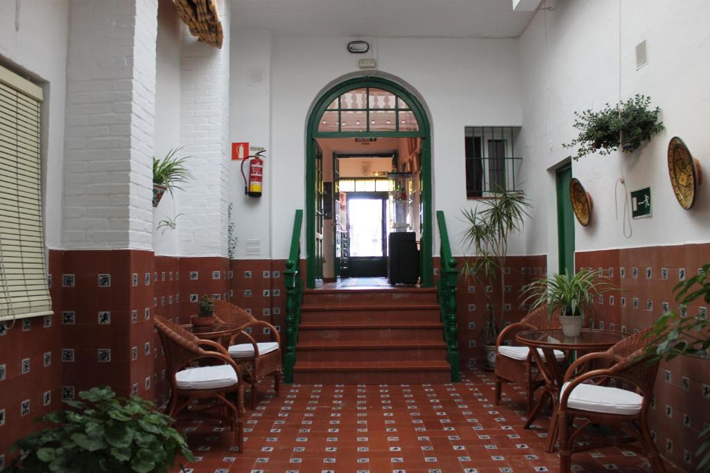 Hostal El Faro Chipiona Exterior photo